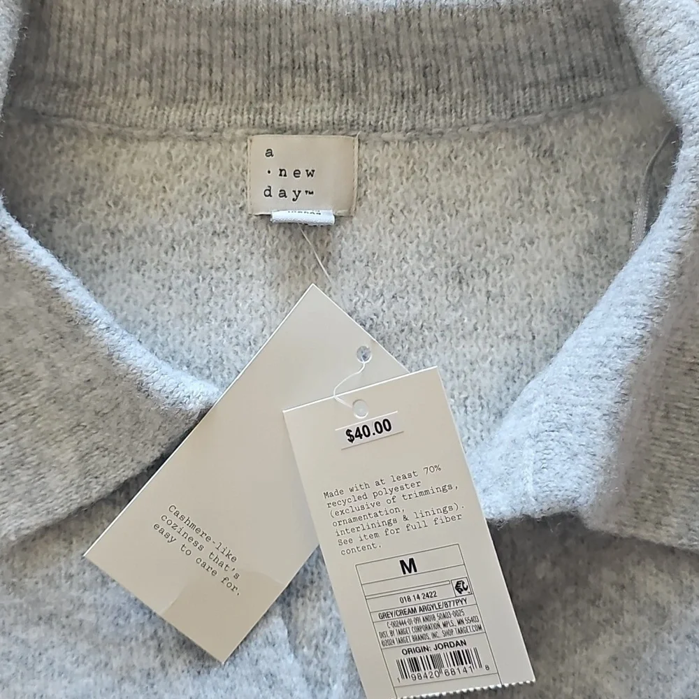 A New Day Gray Cream Argyle Knit Polo Sweater Medium